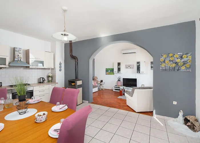 Villageway * Pridraga